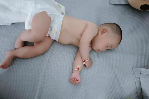 内蒙古宝宝咳嗽发烧拉肚子